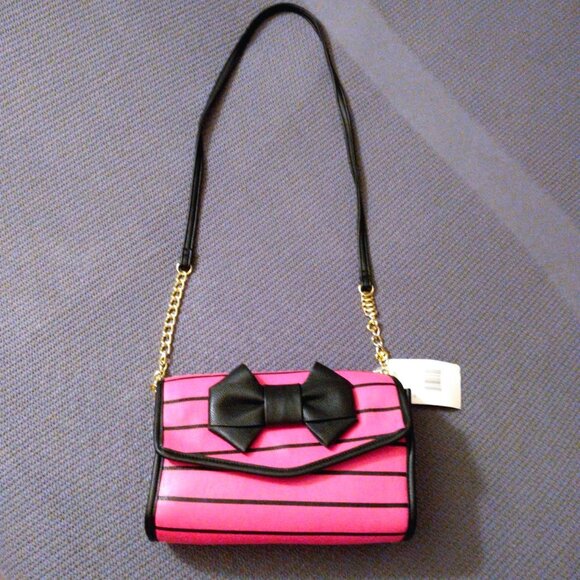 Betsey Johnson Fushia Black Stripe with Bow Handbag - Picture 1 of 9